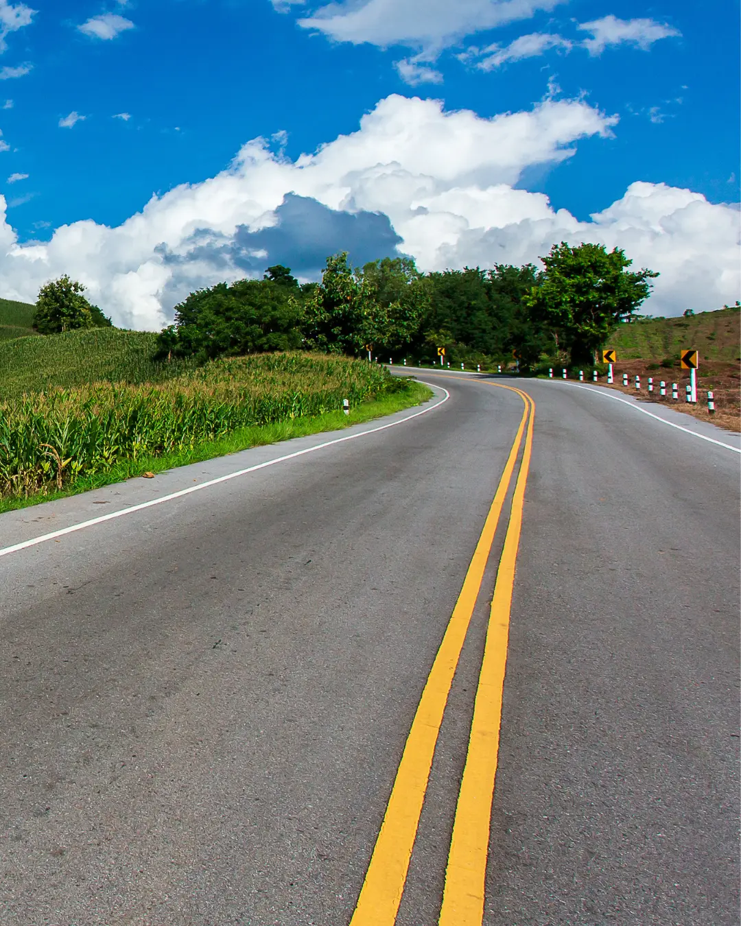 Flowity Road AI hero image displaying roadway environment used for intelligent video analytics and privacy-first automation